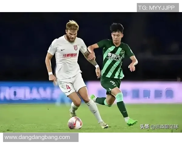 浙江队2022赛季以来28场先失球不败创中超纪录展现顽强斗志