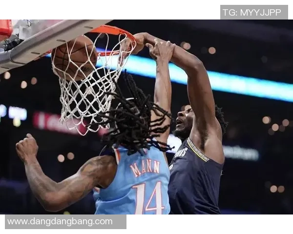 希罗三分球达成千记里程碑邓罗希尔德紧随其后库里位列历史第七